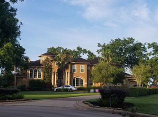 2 Bees Creek Rd, Missouri City, TX 77459