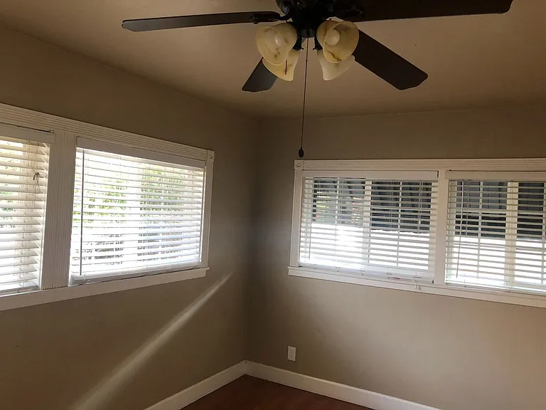 501 Grove St — Photo 13