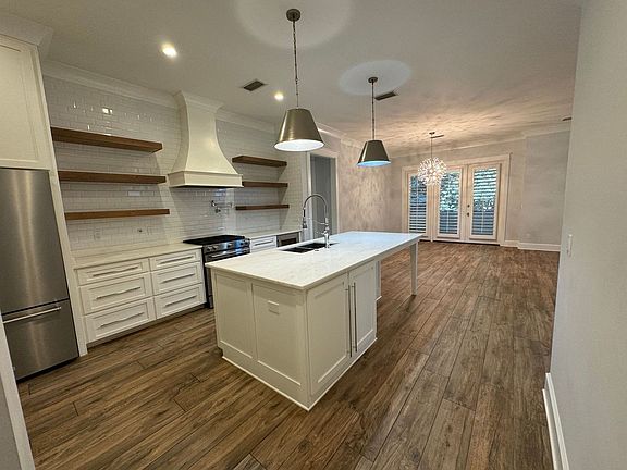 4th image of 1293 Autumn Breeze Cir
