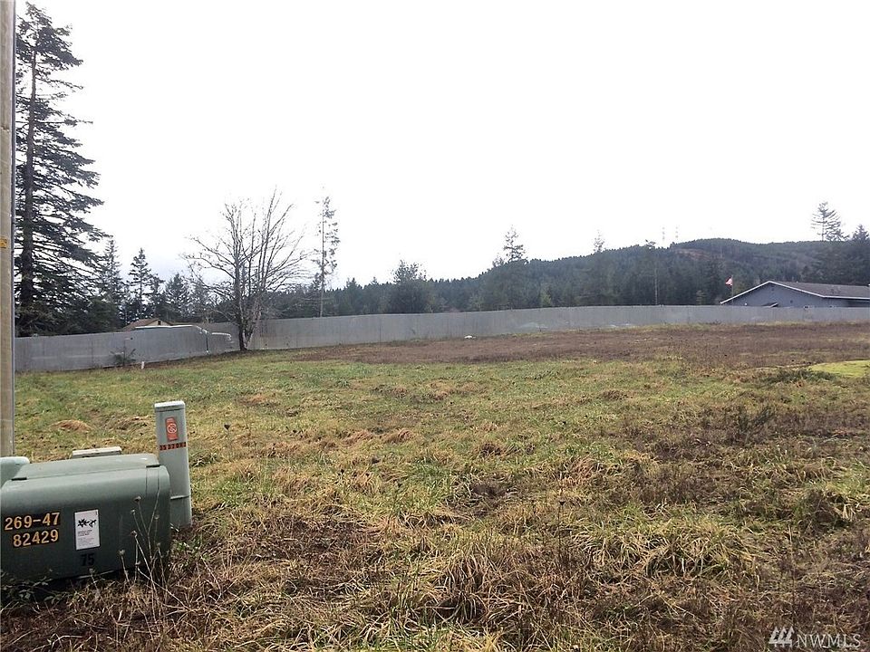 2nd image of 51 W Freedom Ln #31