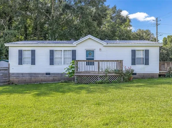 125 N Tallulah St, Toccoa, GA 30577