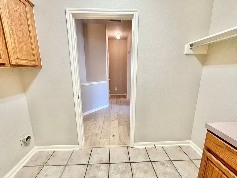 707 Belmark Ct — Photo 24