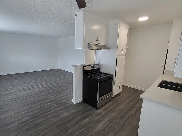 611 S Fir Ave — Photo 21