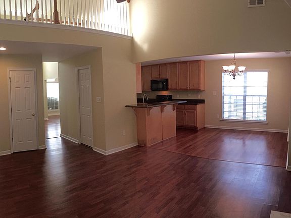4th image of 256 Turnbridge Cir