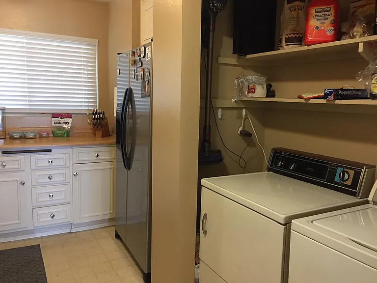 2514 Clairemont Dr #305 — Photo 6