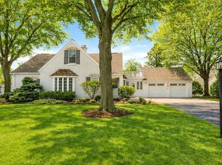 1350 Blue Ridge Blvd, Elm Grove, WI 53122
