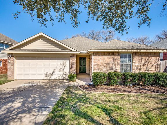 4th image of 2413 Briar Forest Dr