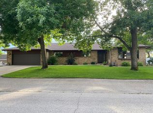 1605 Nakomis Ave, La Crosse, WI 54603