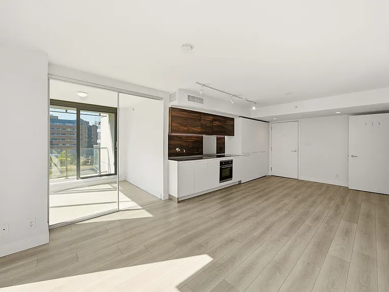 1133 Hornby St #1406 — Photo 5