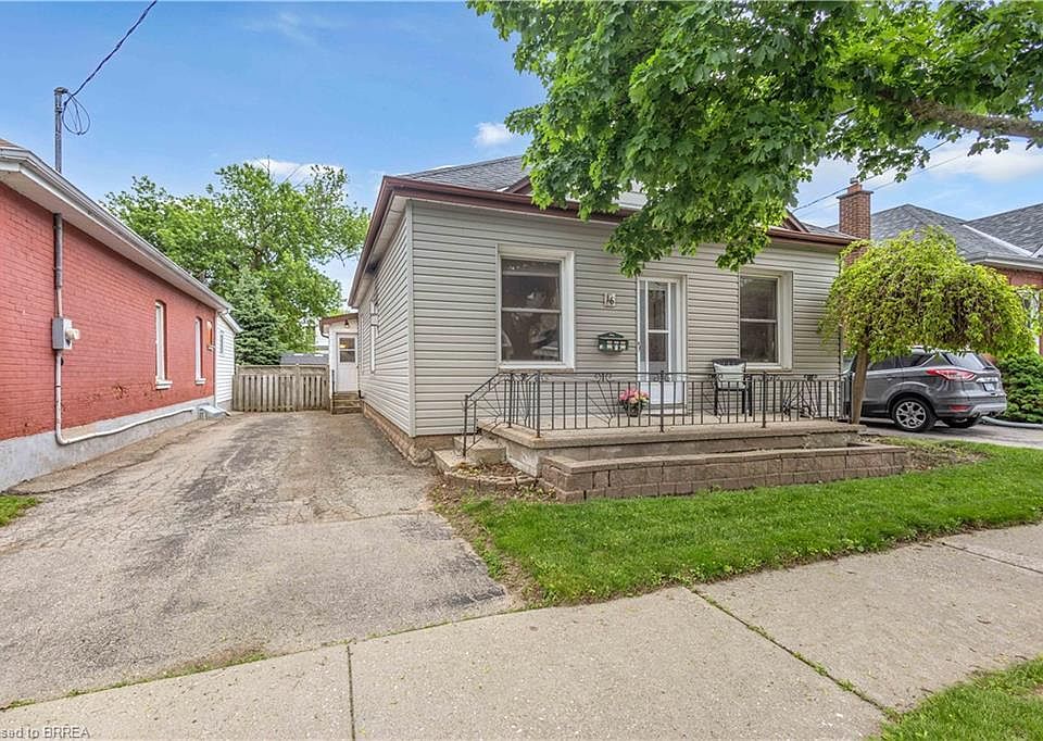 1st image of 16 Ruth St