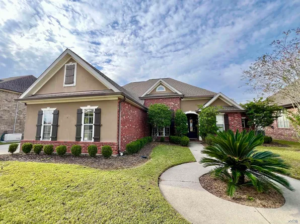 252 Riverwood Dr, Houma, LA 70360