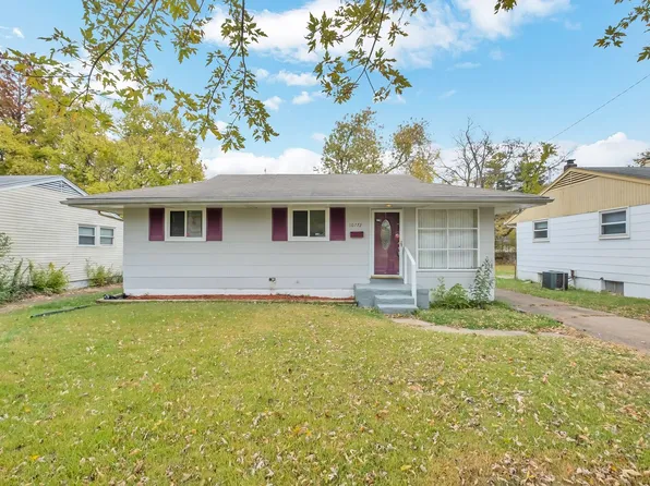 10772 Spring Garden Dr, Saint Louis, MO 63137