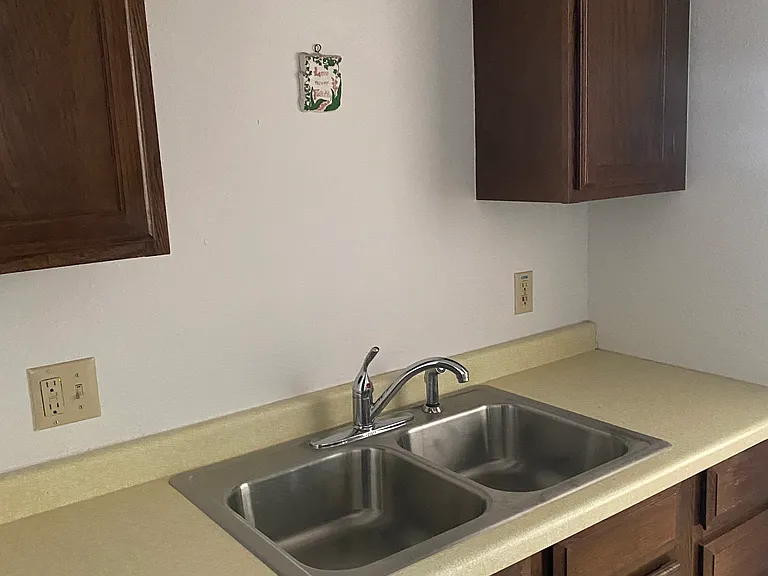167 Cottage St #3 — Photo 5