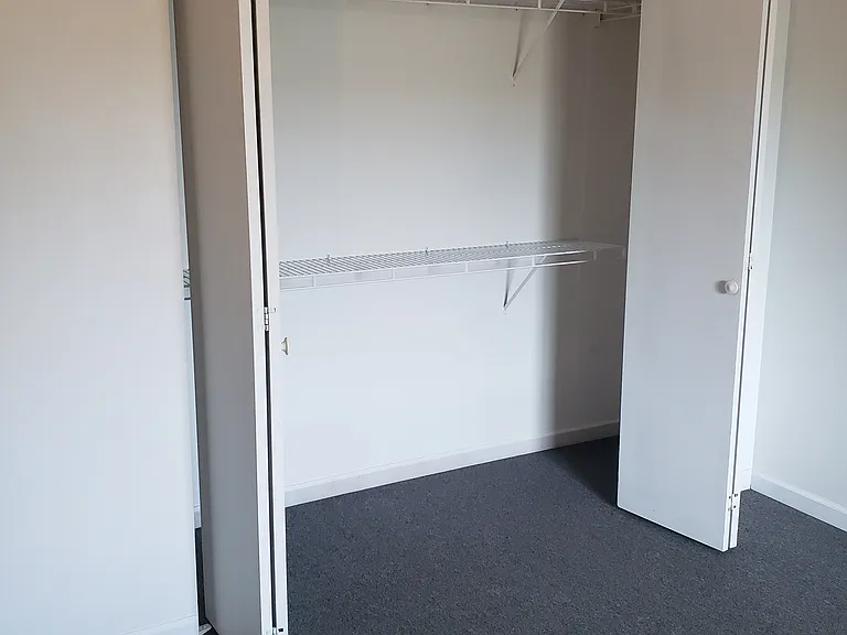 262 W Centralia St #5 — Photo 10