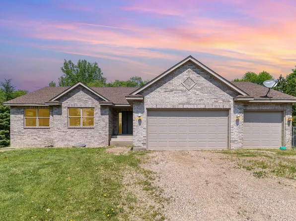 29687 241st Ave, Belle Plaine, MN 56011