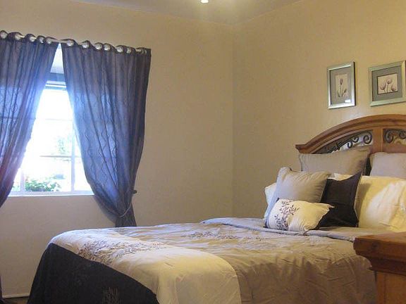 4th image of 2319 E Heatherbrae Dr