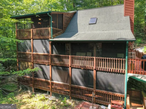 409 Hothouse Ln, Mineral Bluff, GA 30559