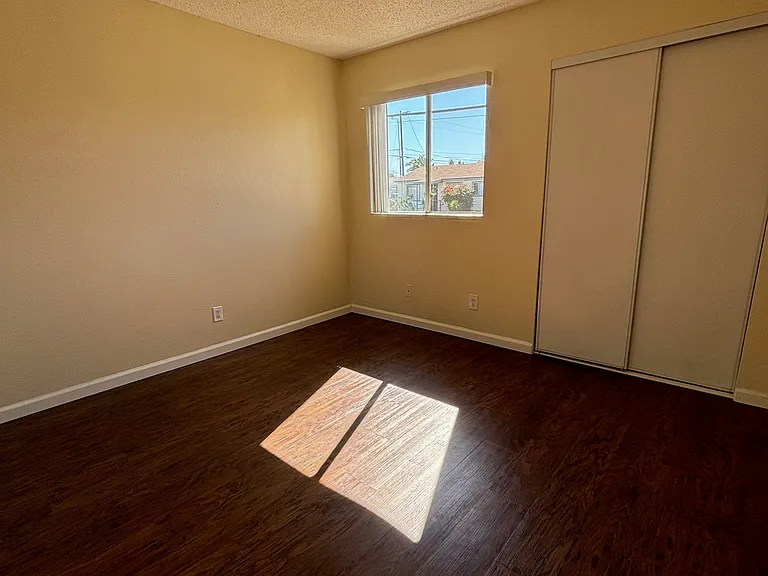 2573 Ulric St #14 — Photo 13