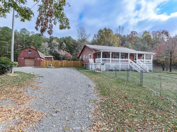 205 Yarborough Mill Rd, Fairmount, GA 30139