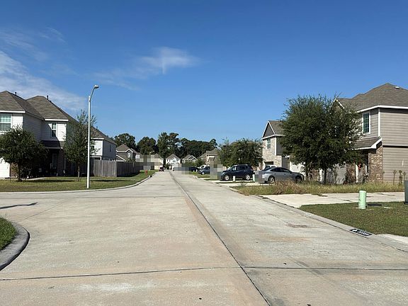 4th image of 22355 Dominguez Dr