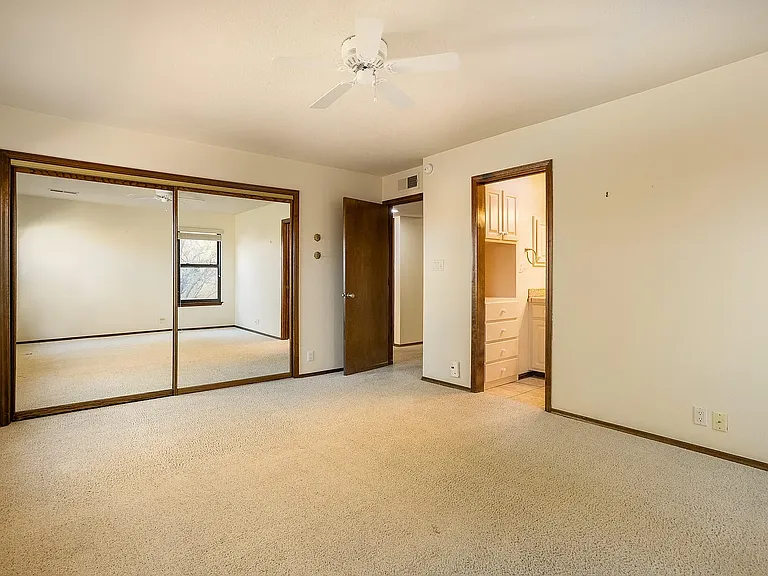 10405 Camino Del Oso NE — Photo 17