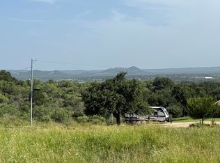 809 E Houston, Llano, TX 78643