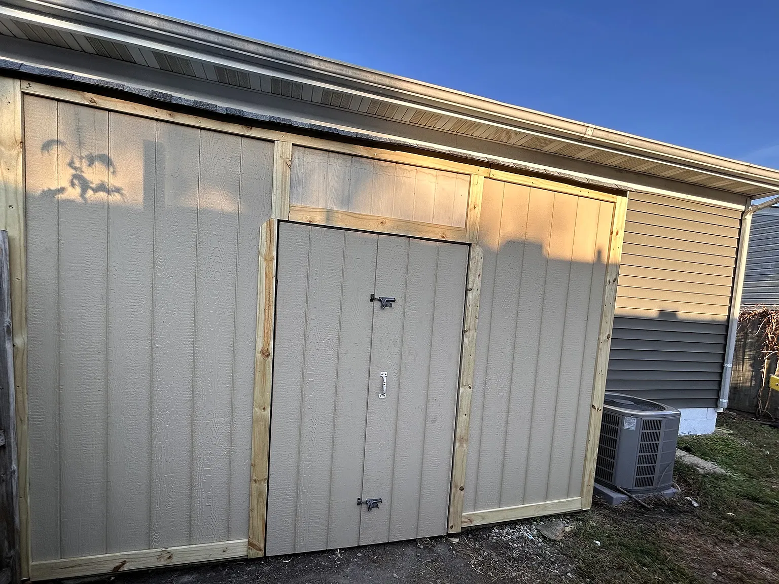 3 bed, 1104 sqft, $2,200 — Photo 4