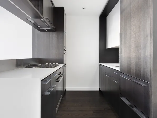 252 South Street image 5 of 23