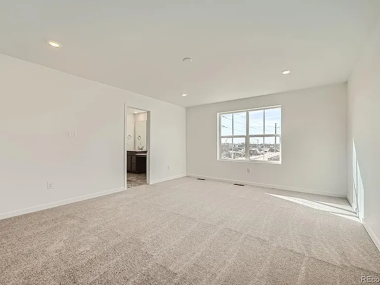 4858 Astor Pl — Photo 13