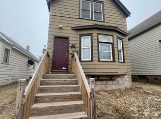 3227 Chestnut St APT 1, Duluth, MN 55806