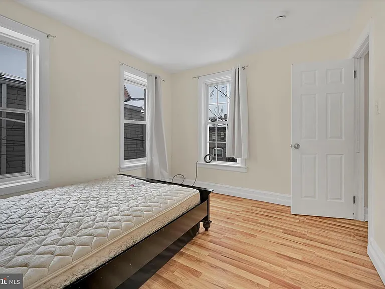 641R Bingaman St — Photo 12