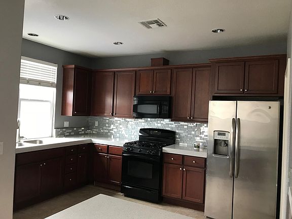 Kitchen with Granite and Italian tiles
