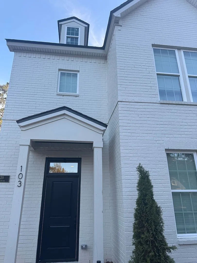 Building Photo - 620 E Glenn Ave #103