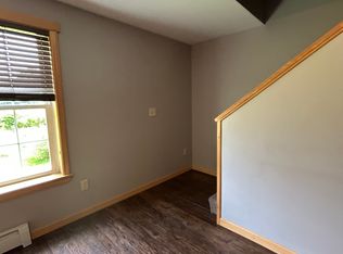 17 Meadow Farm Rd #17, Bangor, ME 04401