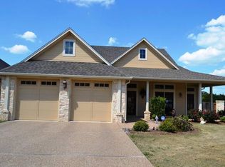 15 Stonewood Ct, Woodway, TX 76712
