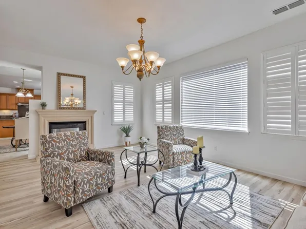 202 W Fauna Ave, Mountain House, CA 95391