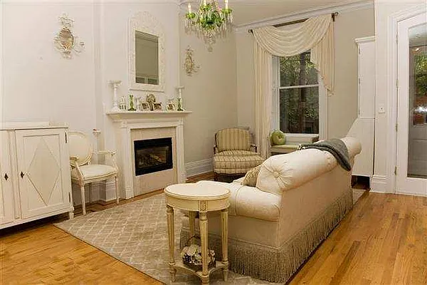 Sold by Singleton-Galmann Realty | media 2