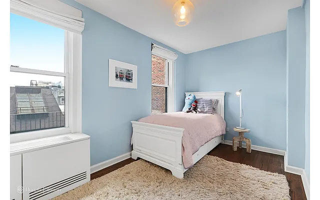 Sold by Douglas Elliman | media 8