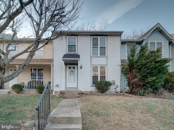 27 Teal Ct, La Plata, MD 20646