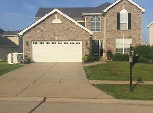 994 Tilestone Dr, O'Fallon, MO 63366