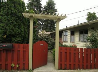 7021 SW 33rd Ave, Portland, OR 97219