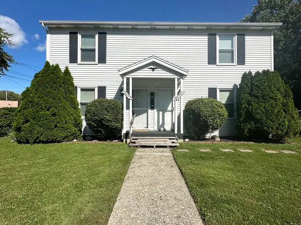 4452 Packard Rd, Toledo, OH