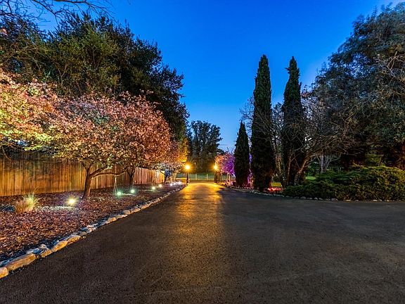 3rd image of 309 Kuck Lane