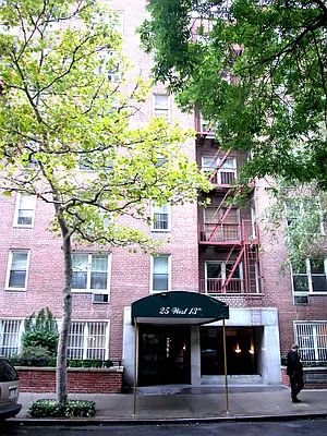 Rented by Gopal Realty Corp. | media 18