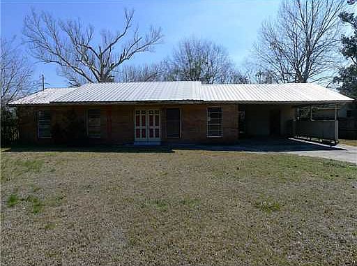 1st image of 101 Chipwood Cir