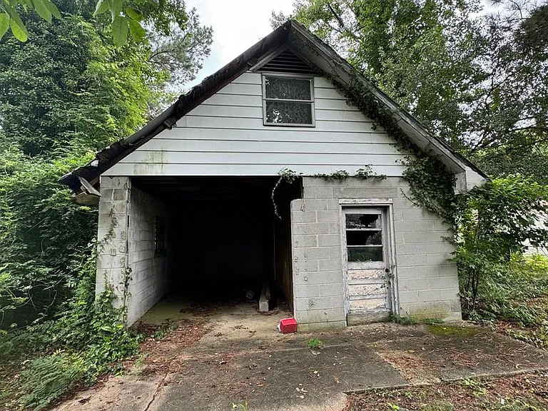 1509 Milton St — Photo 37