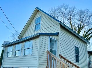 122 Maple St, Martinsville, VA 24112
