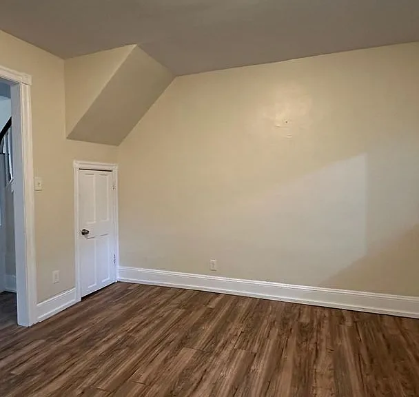 2033 S 57th St — Photo 14