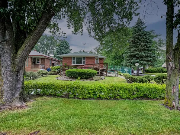 1304 W 35th Ave, Gary, IN 46408