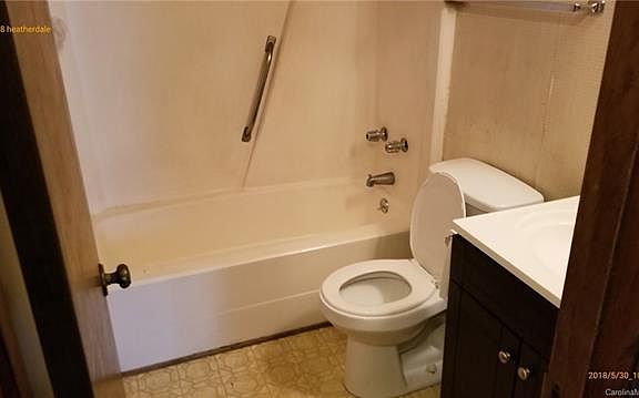 4th image of 7708 Heatherdale Ct